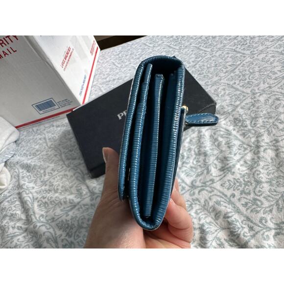Prada long wallet Kindred blue - Picture 5 of 8